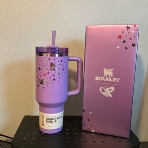 Olivia Rodrigo 40oz Stanley